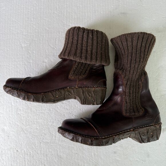 Size 6 - EUC El Naturalista Yggdrasil Red Leather Fold Over Sock Boots - Picture 6 of 11